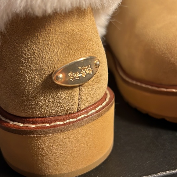 Beautiful New Suede COACH boots. - Picture 4 of 12